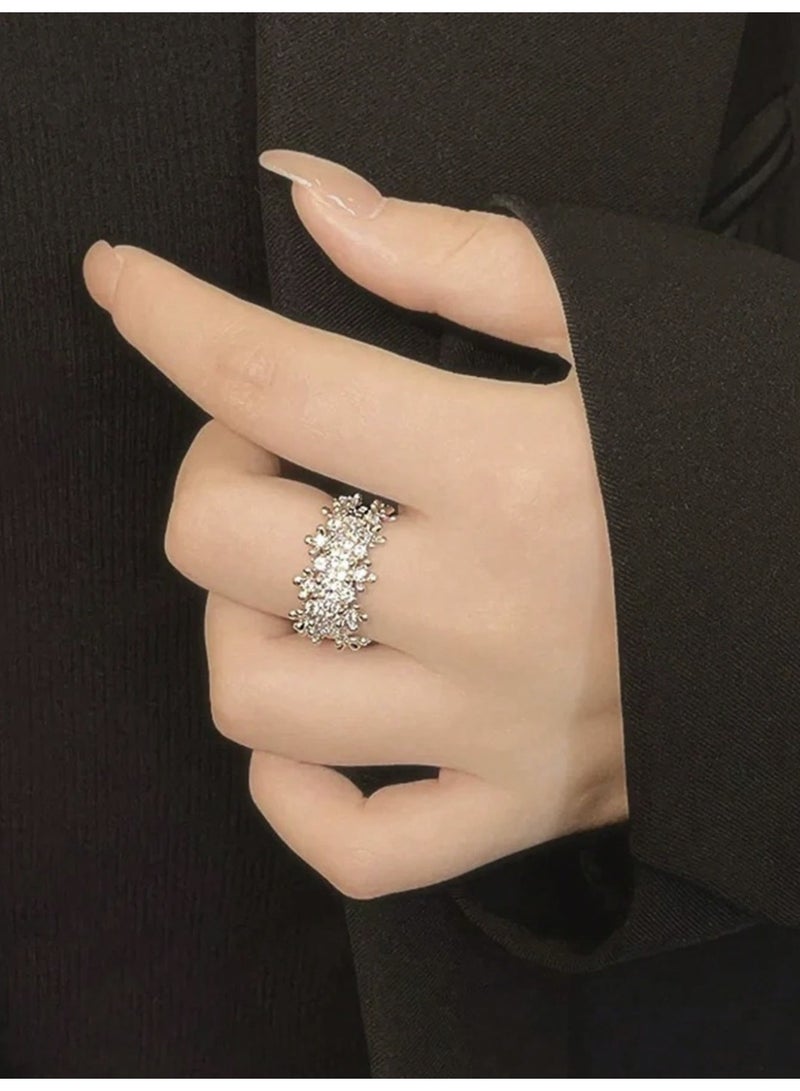 ڤيا مجموعة خواتم نسائية فاخرة عصرية مرصّعة بالزركونيا – 5 قطع - Image 5